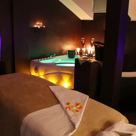 Hotel Castello Di Montaldo Torino 4*
