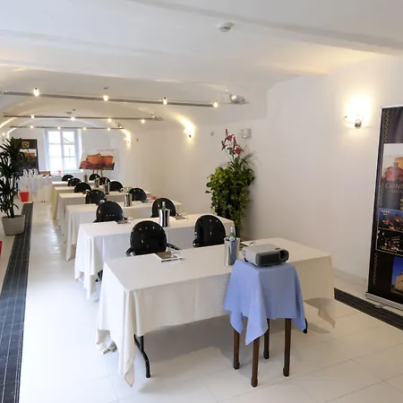 Castello Di Montaldo Torino ホテル 4*