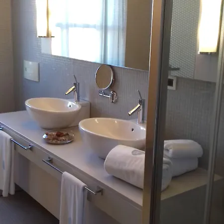 Castello Di Montaldo Torino 4* Montaldo Torinese