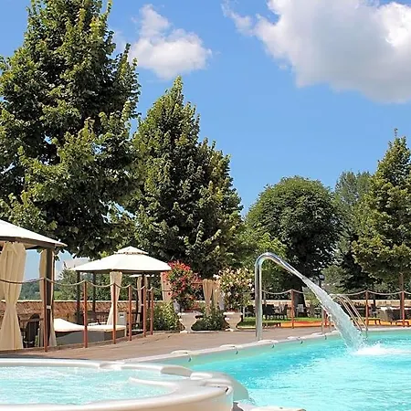 Castello Di Montaldo Torino Hotel Montaldo Torinese