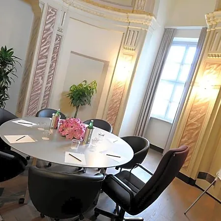 Castello Di Montaldo Torino 4*