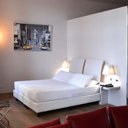 Castello Di Montaldo Torino Hotel Montaldo Torinese