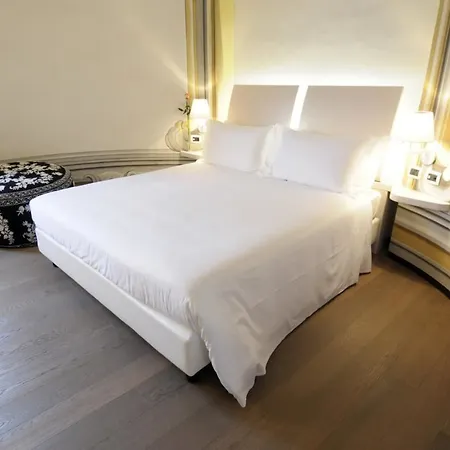 Castello Di Montaldo Torino ホテル Montaldo Torinese