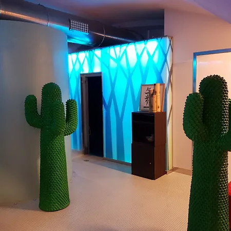 都灵蒙塔尔城堡度假村 酒店