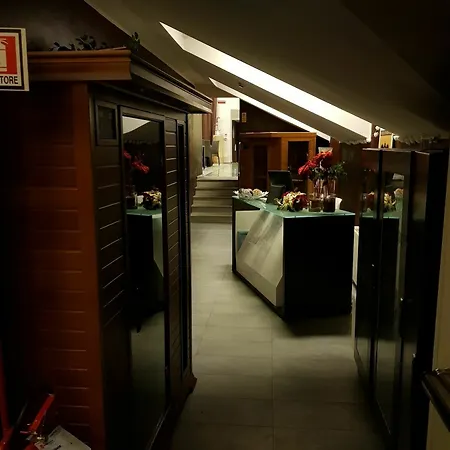 Castello Di Montaldo Torino 4*