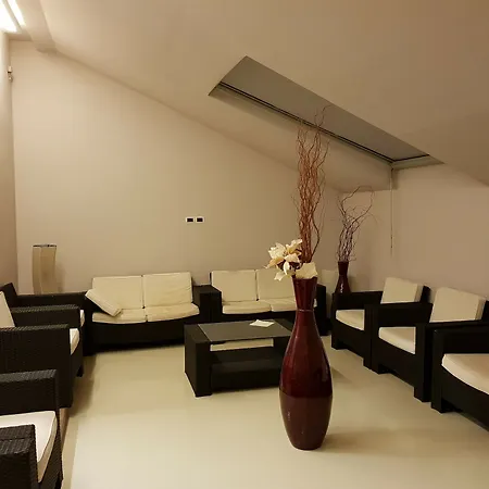 Castello Di Montaldo Torino Szálloda 4*