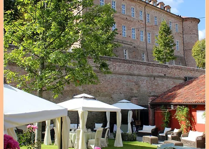 Hotel Castello Di Montaldo Torino 4*