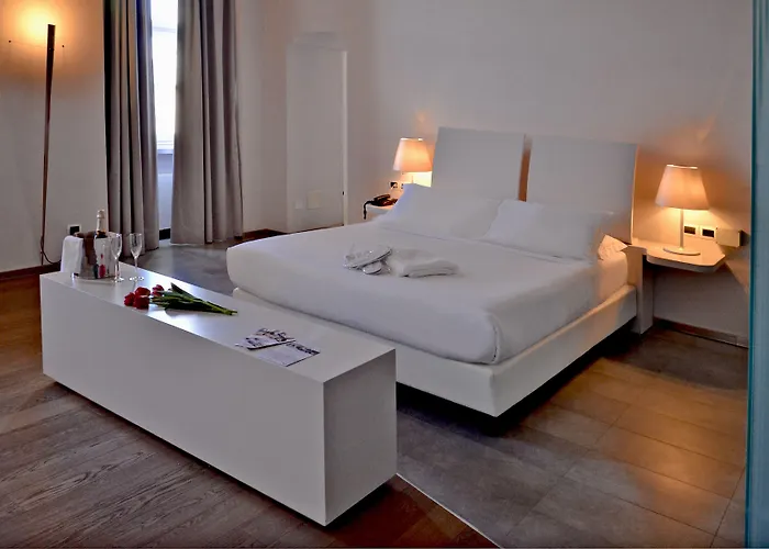 Castello Di Montaldo Torino Hotel 4*