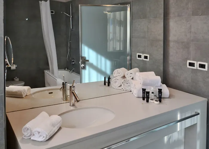 Hotel Castello Di Montaldo Torino Montaldo Torinese