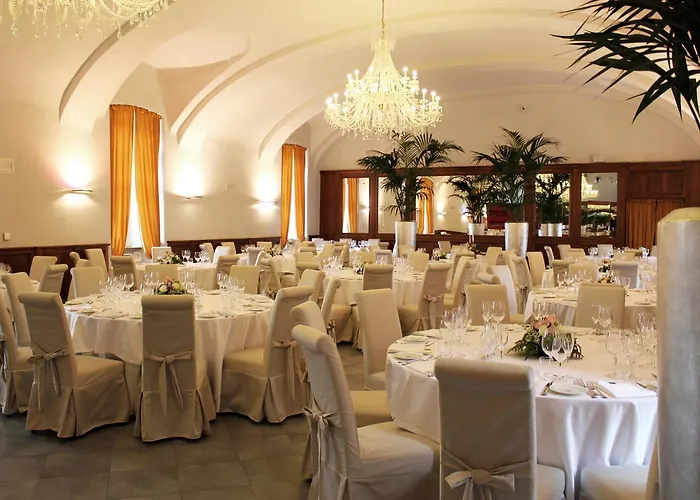 Castello Di Montaldo Torino 4*
