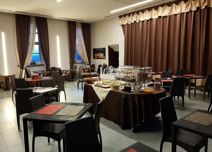 Castello Di Montaldo Torino Hotel