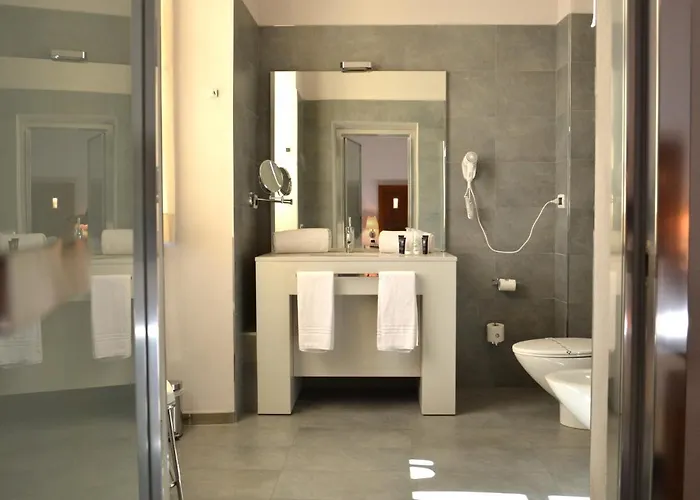 Castello Di Montaldo Torino Hotel 4*