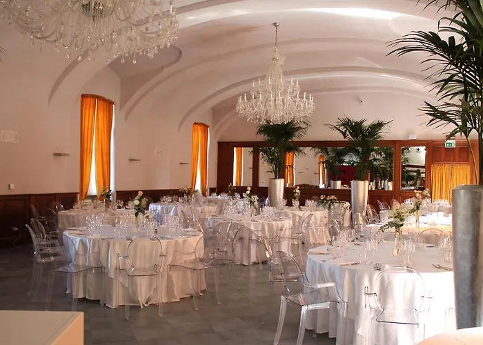 Castello Di Montaldo Torino 4*